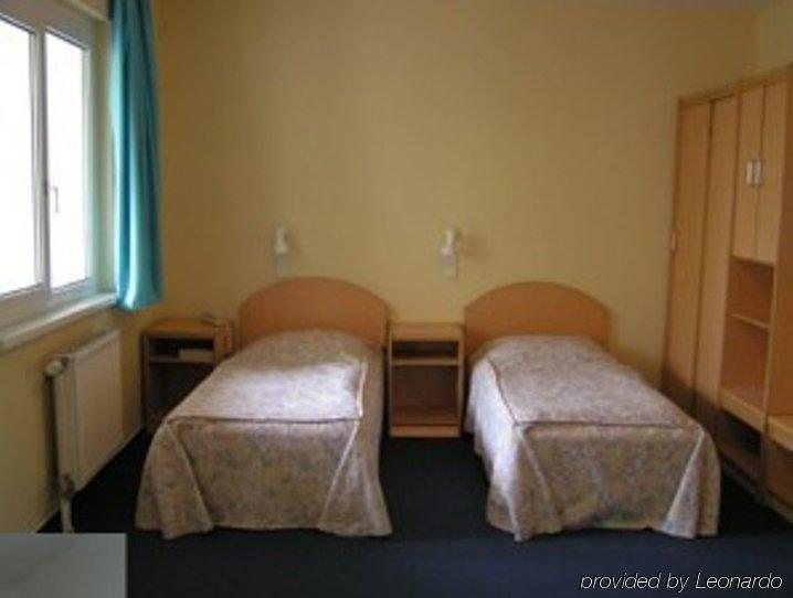 Romai Hotel Budapest Room photo